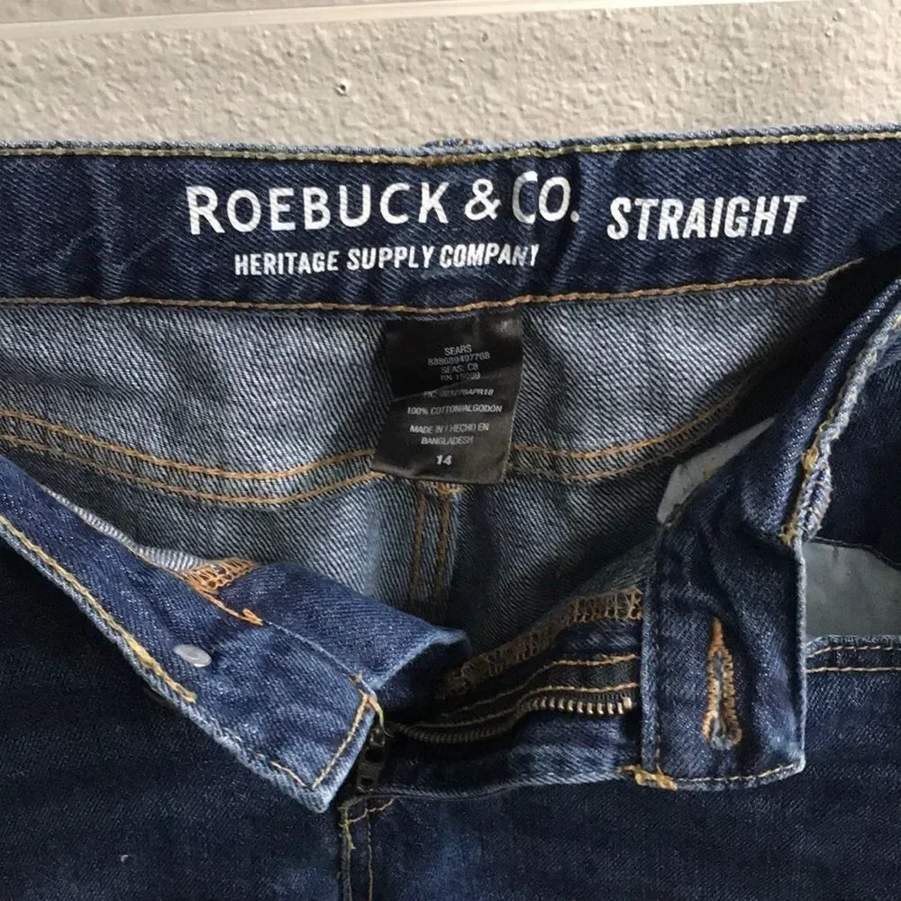 Roebuck & Co. straight leg jeans